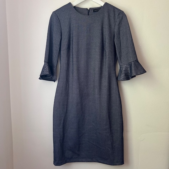 Banana Republic Herringbone Ponte Flutter-Sleeve Dress, Size: 4 - Picture 2 of 8